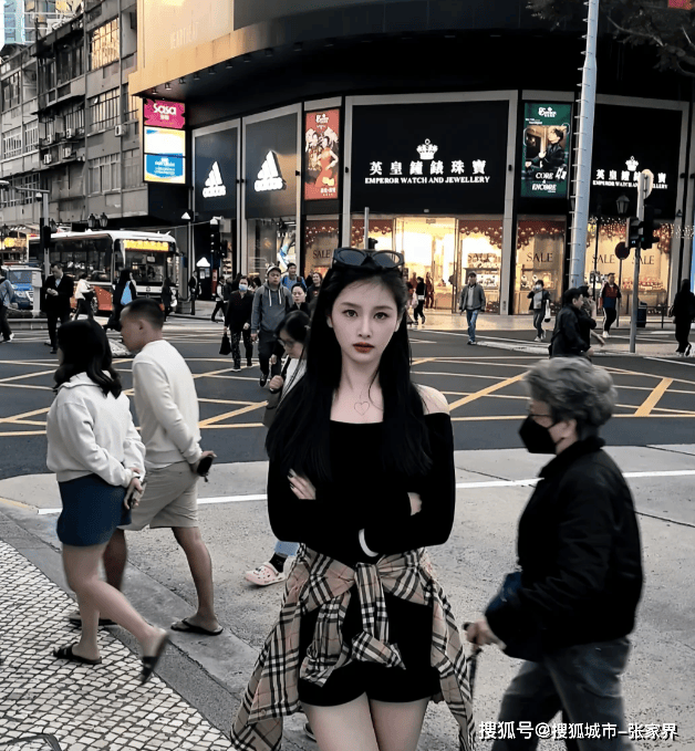 打卡维港大三巴行程推荐资深导游专属规划新葡京博彩港澳私人定制5天4晚品质路线(图2)